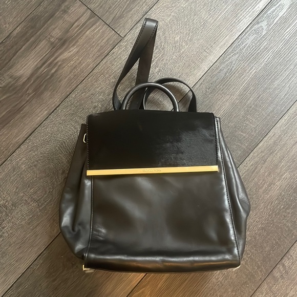 Michael Kors Lana Backpack black calf gold trim new without tags - Picture 4 of 12